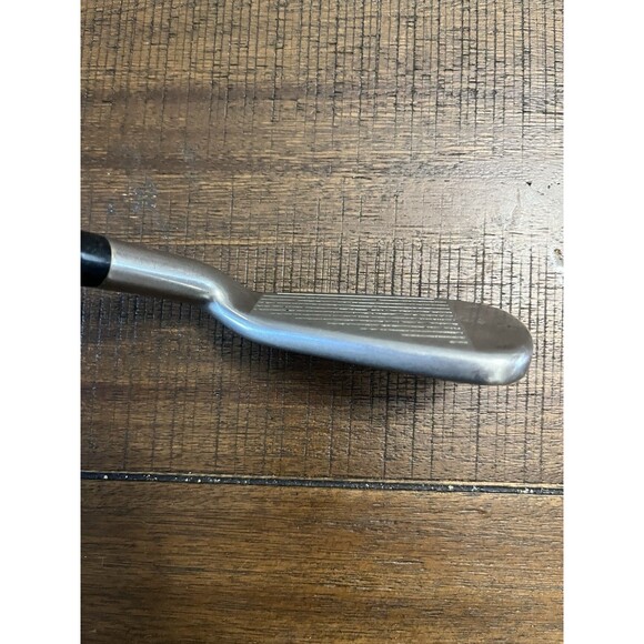 Cleveland Tour Action TA5 4 Iron. Steel Shaft Regular Flex. RH 39” Good Grip - Picture 6 of 7